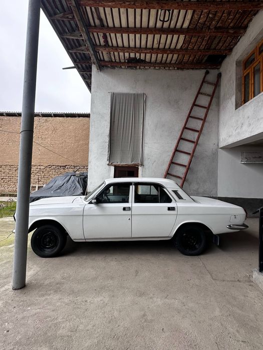 Volga 2410 sotiladi .Xolati yaxshi