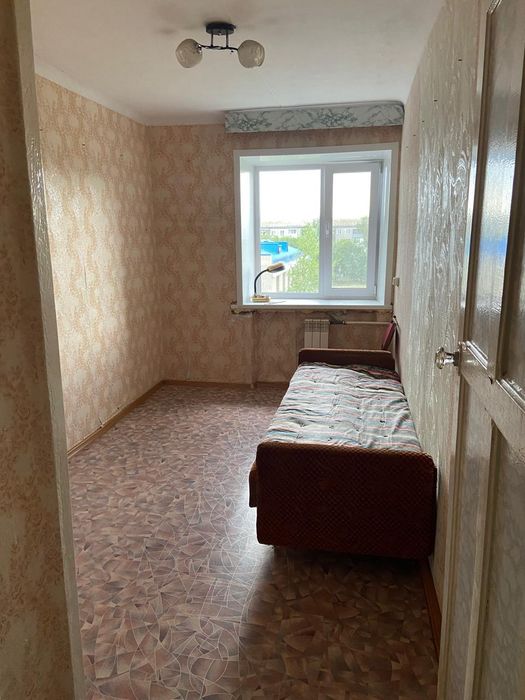 Продам 2х р-н Скгу 4/5,не угол