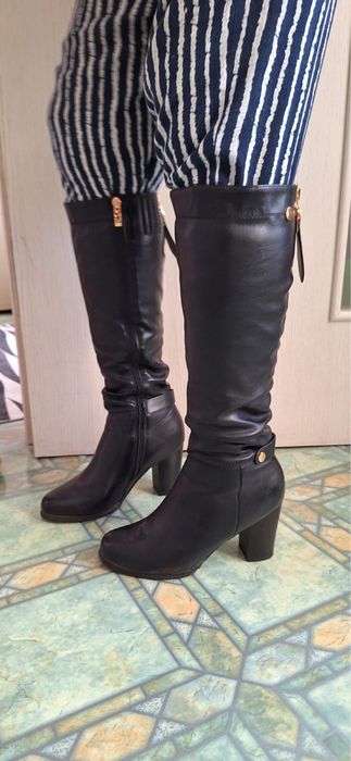 Осенняя обувь черного цвета