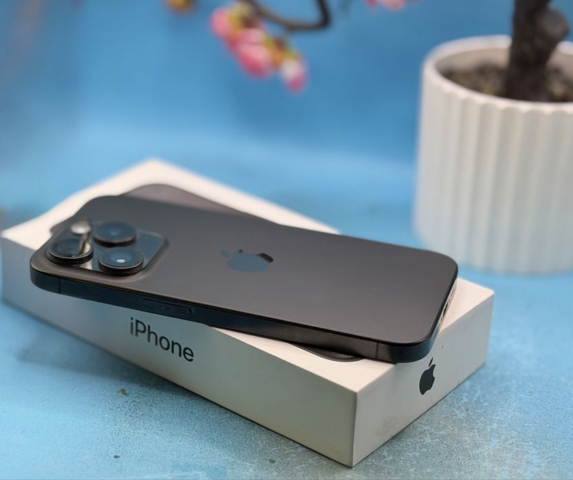 Apple iPhone 15 Pro, 256GB, 5G, Black Titanium