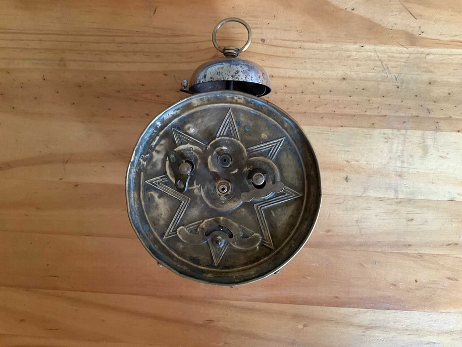 Будилници "Junghans"