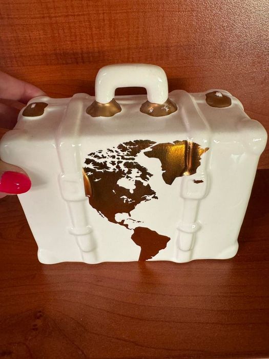 Порцеланова касичка