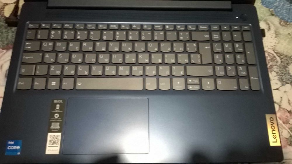 Лаптоп Lenovo - IdeaPad Slim 3 15IAH8, 15.6'', FHD, i5 - в гаранция