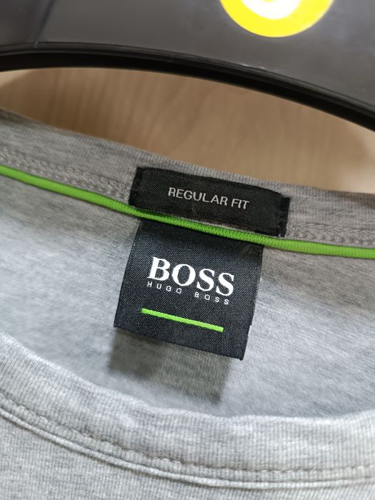 Оригинальный лонгслив BOSS