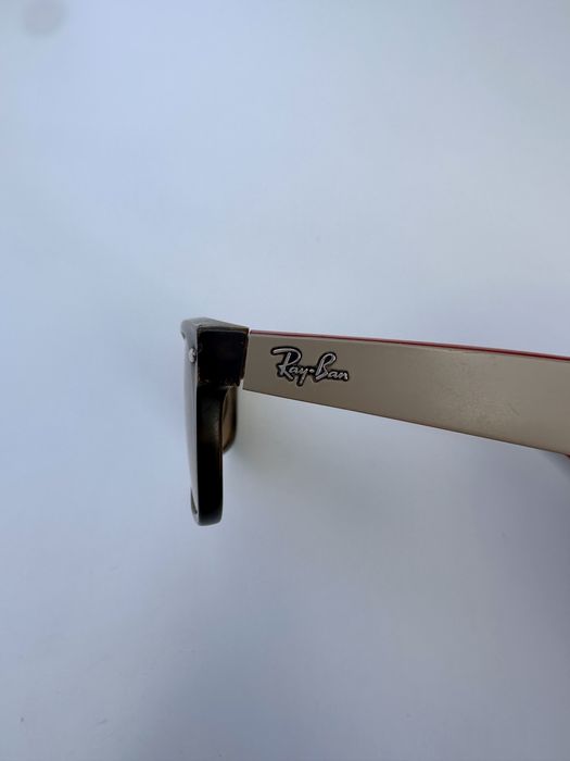 Ray Ban RB2132
