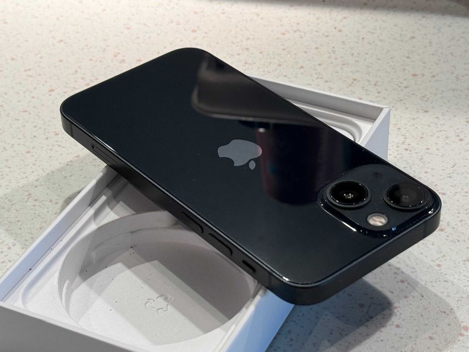 iPhone 13 Mini 128GB Midnight Black – Отличен, 100% Батерия!