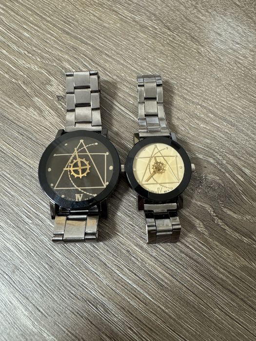 Мъжки и дамски комплект часовници