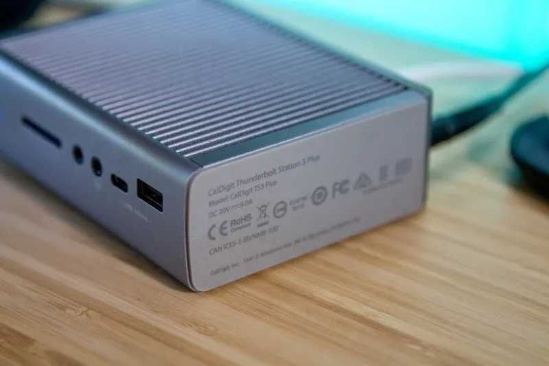 Dock Thunderbolt Caldigit TS3+, perfect pentru MacBook și iMac