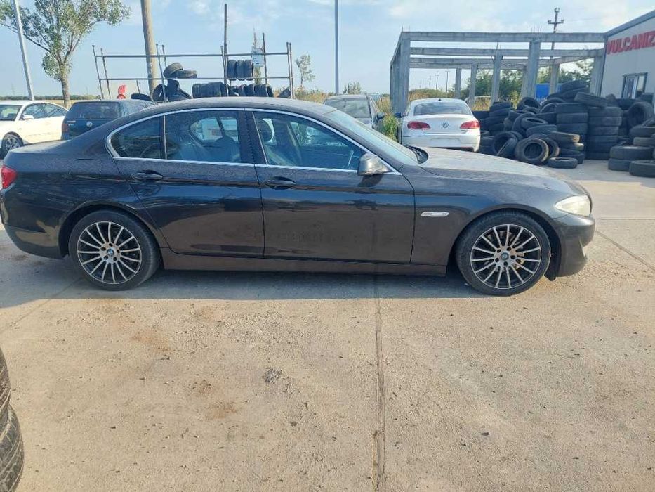 Dezmembram Bmw F10 2.0 d 184 cp An 2012
Cod motor N47D20C