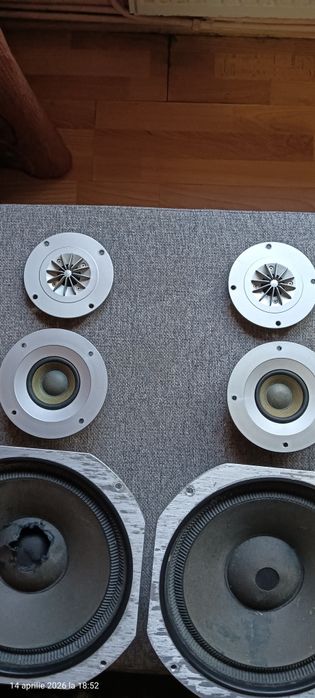 Difuzoare Hitachi(Lo-d)