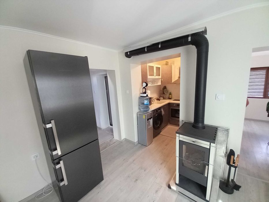 Продава се Къща в с. Малък Поровец, Област Разград - 96 кв.м за 2084 €/кв.м - Снимка #3