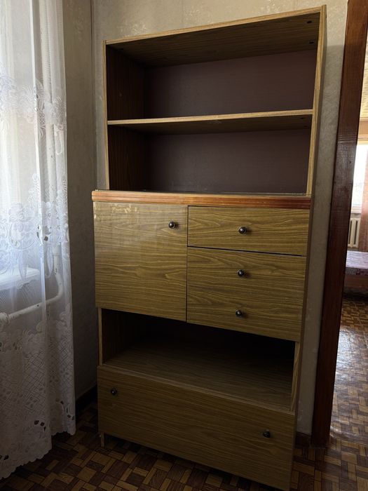 Продам стенку-горку в зал