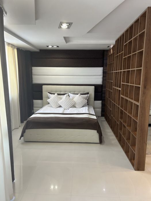 Дава се под наем Едностаен апартамент в Шумен, Басейна - 70 кв.м за 357 € - Снимка #3