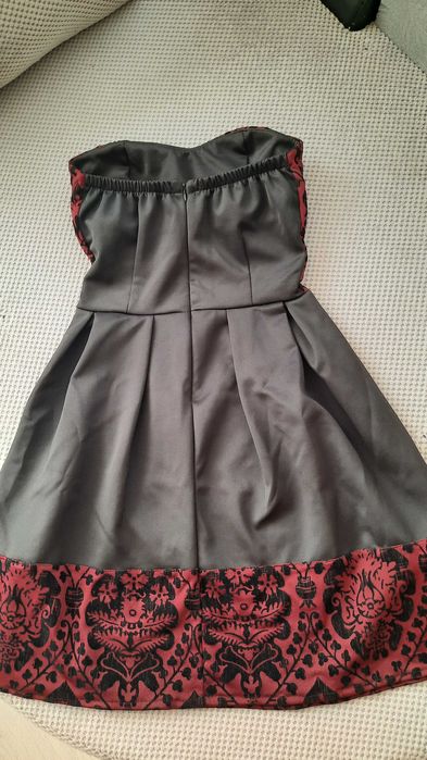 Дамска официална рокля