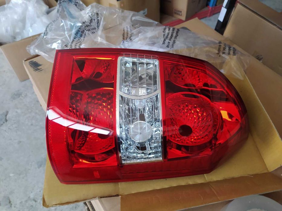 FAR, STOP, OGLINZI AUTO mai mult de 1000 de modele DEPOZIT NOU POLCAR