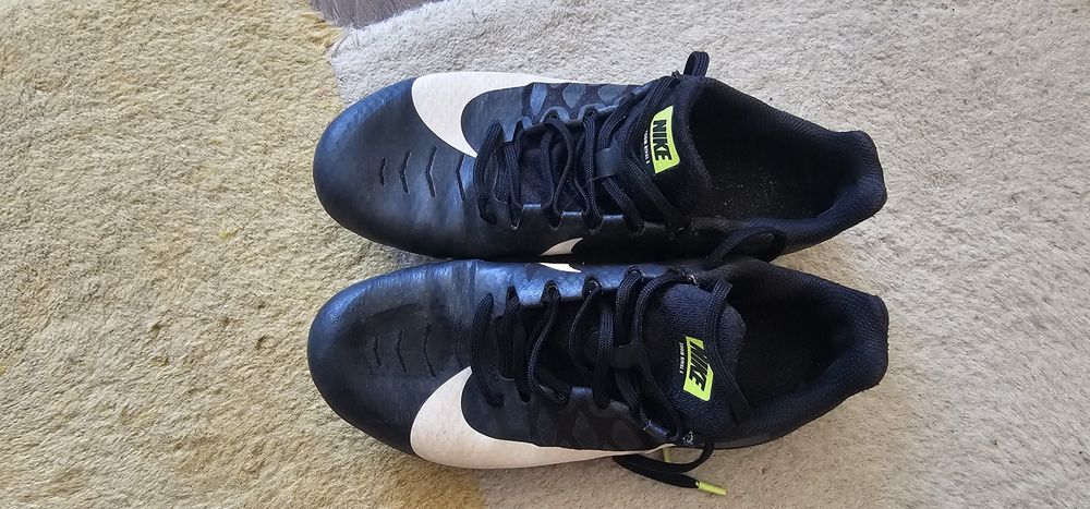 Продавам шпайкове Nike 38 номер
