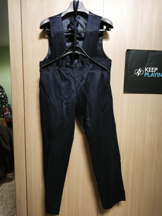 Костюми за поводи