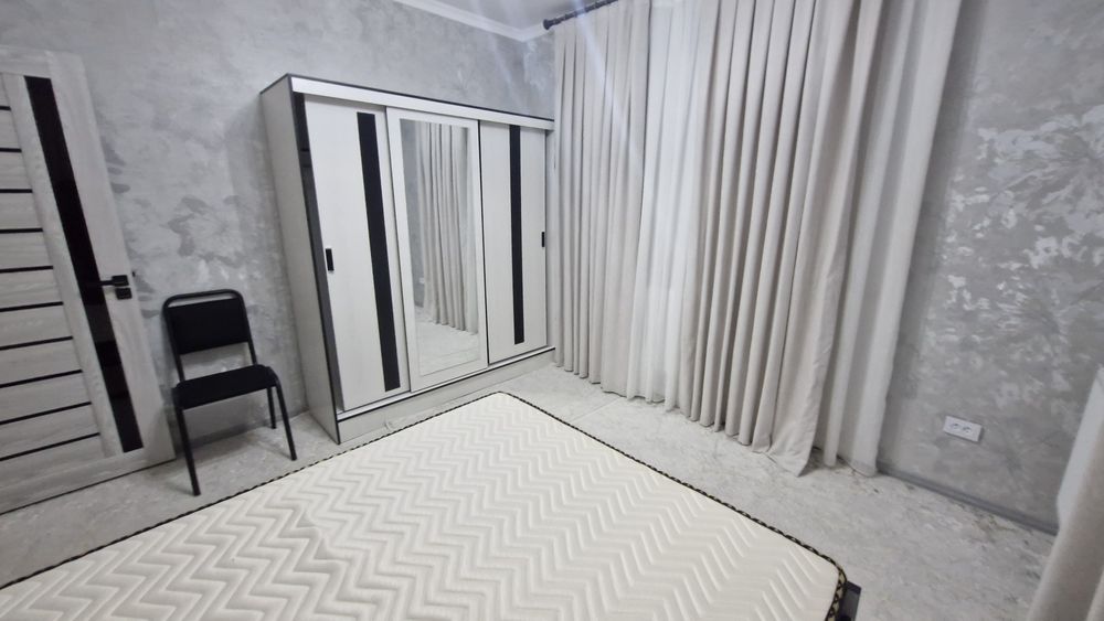 ARENDA kvartira 3 xonali hamma sharoiti borЦентр Арееда квпртира 3х ко