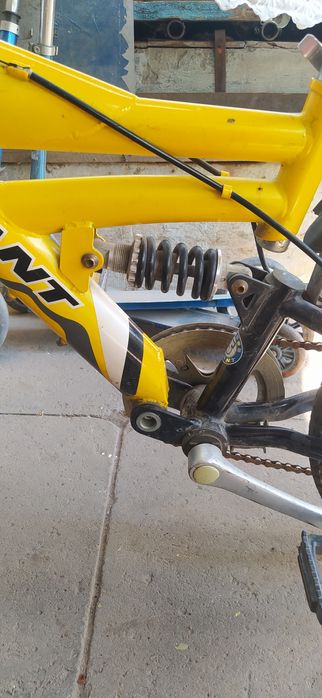 Продам велосипед GIANT