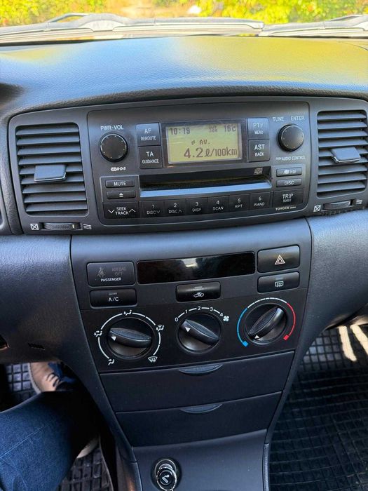 TOYOTA Corolla 2005 — imagine 4