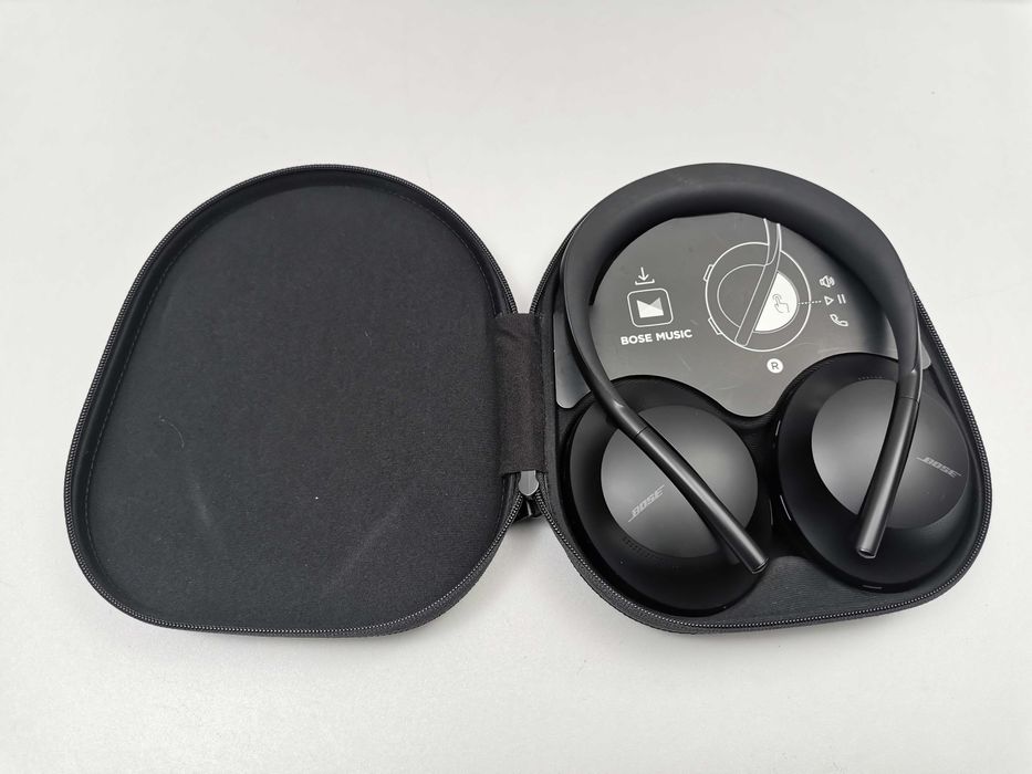 Bose Noise Cancelling 700 безжични слушалки