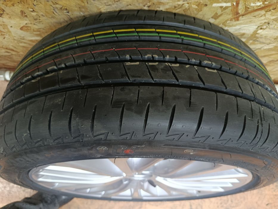 Запаска Камри R18 1 шт