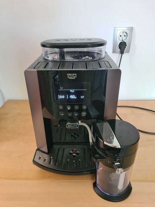 Espressor automat Krups Arabica Latte