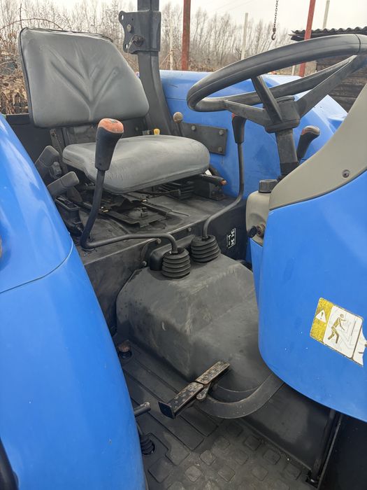 Tractor New Holland TD 65 ( 2009)