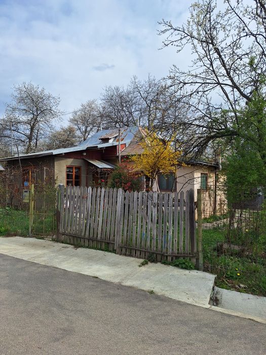 Vând casă + teren Breaza