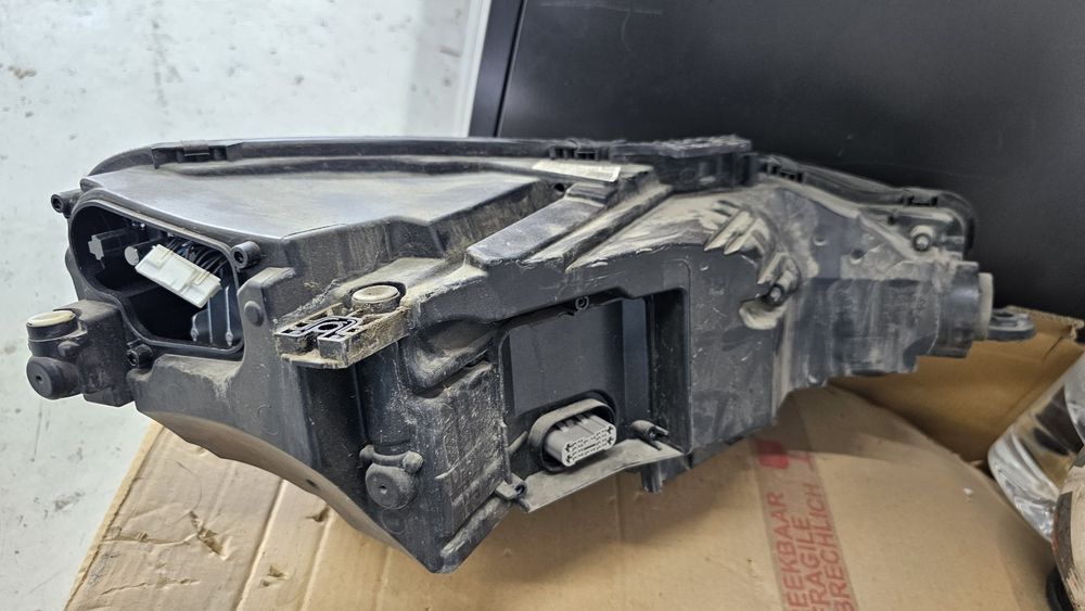 Far stanga Audi A5 2019