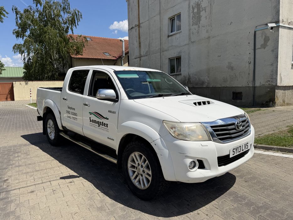 TOYOTA Hilux 2013 — imagine 3