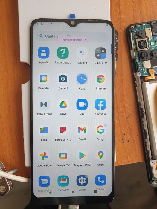 Vând placă de bază Motorola Moto E22.
