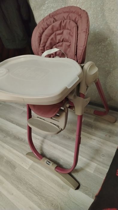 Продам стул Chicco