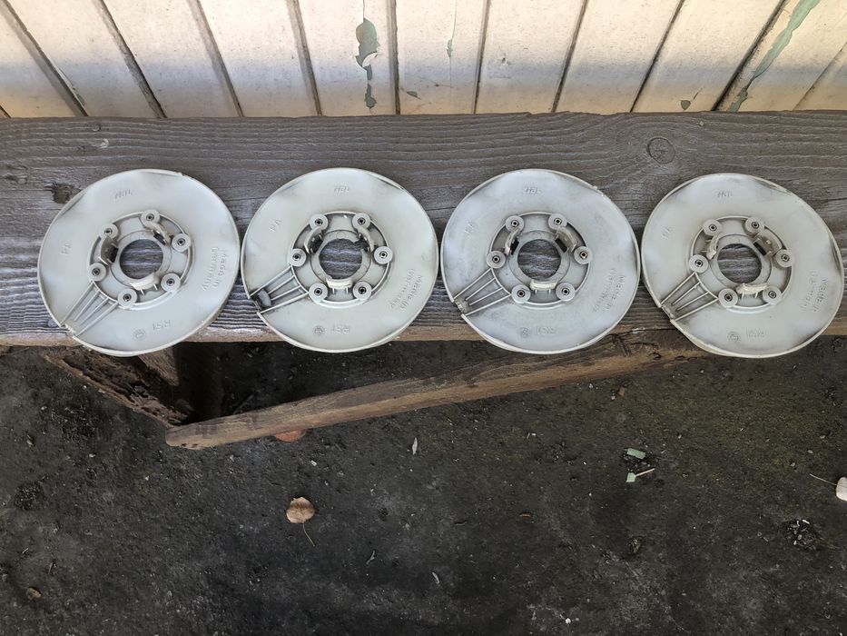 VW Transporter T3  Гума 155 15 Семперит капачки джанти rial