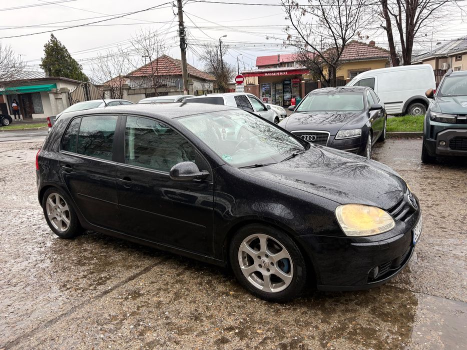 Vand Glof 5 - 1.9 TDI din 2008 - 2199 euro