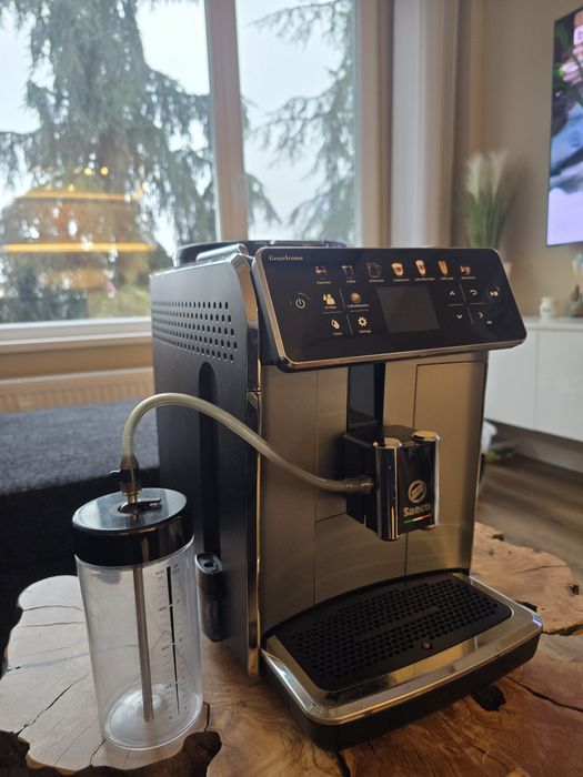 Кафеавтомат Saeco Grandaroma + 1г гаранция