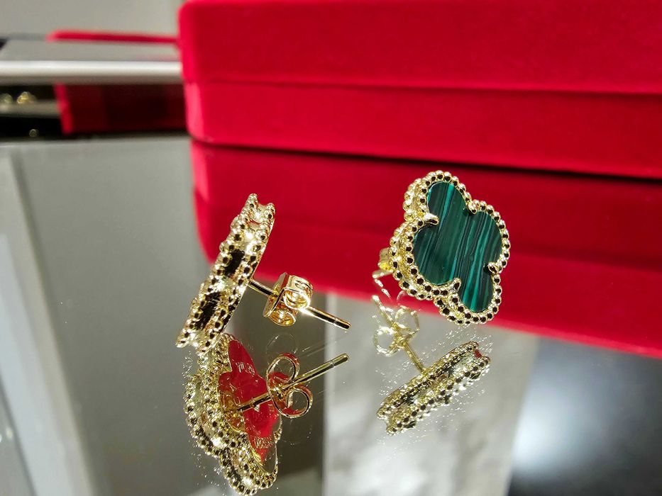 Van Cleef & Arpels VCA Gold Green Vintage Alhambra Clover Дамски Обеци