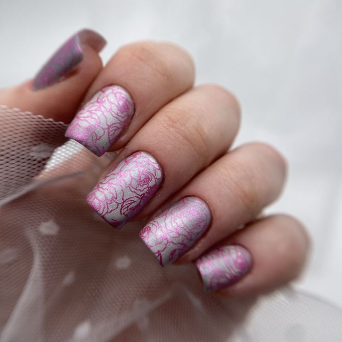 Маникюр , гель-укрепление  / Наращивание  ногтей