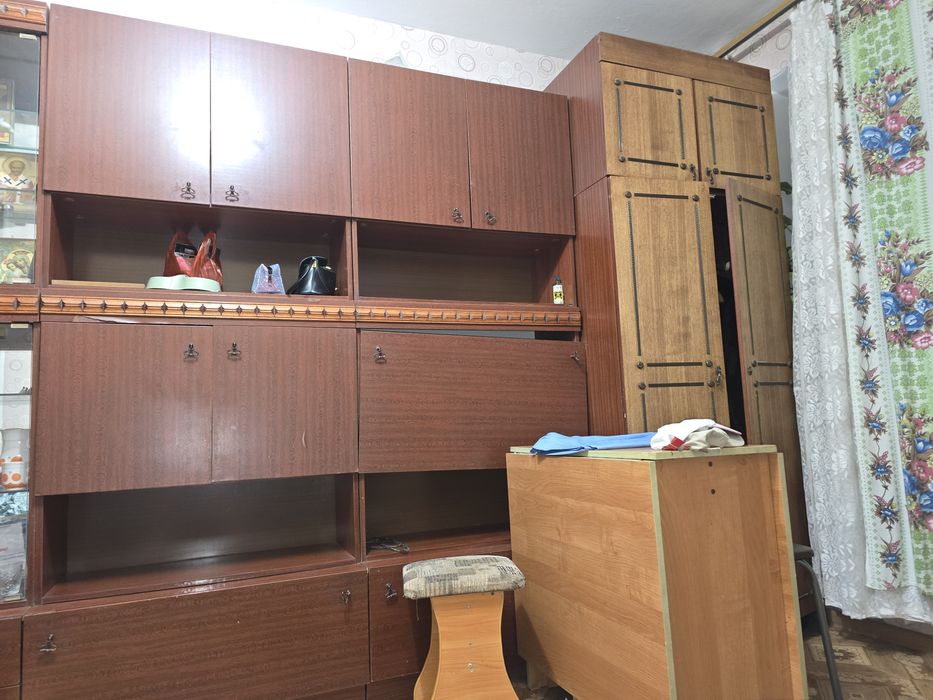 Стенка в гостиную