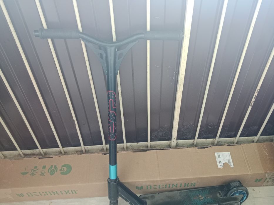 Продам самокат трюковой  ( есть обмен)