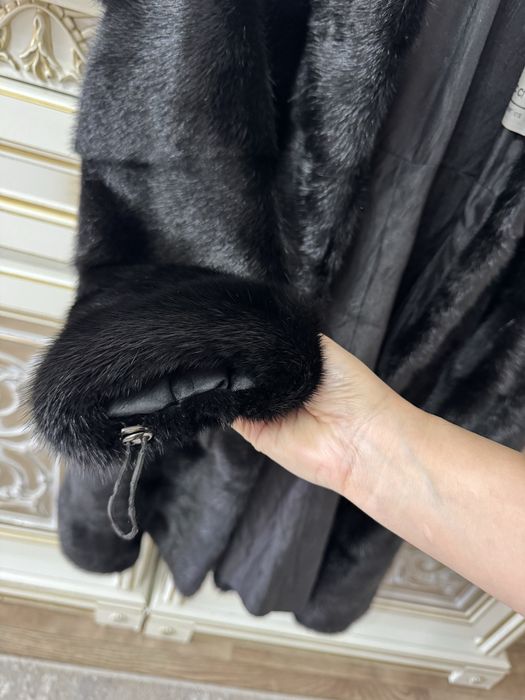 Продам шубу в идевльном состоянии