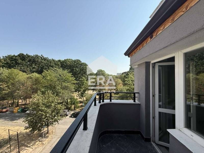 Слънчев тризонет ново строителство на крачка от Парк „Св. Св. Петър и