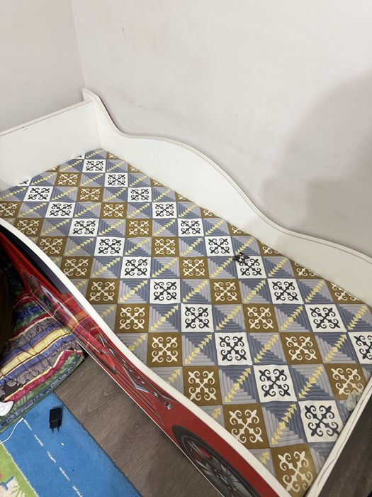 Кровать детская срочно!