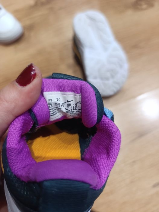 Маратонки Nike 23,5