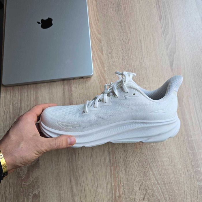 Hoka Clifton 9 Нови