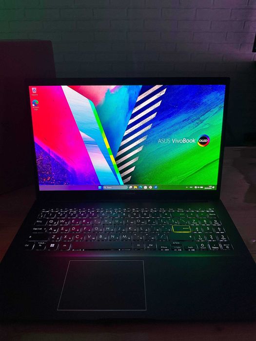 OLED ноутбук ASUS с отличной скидкой