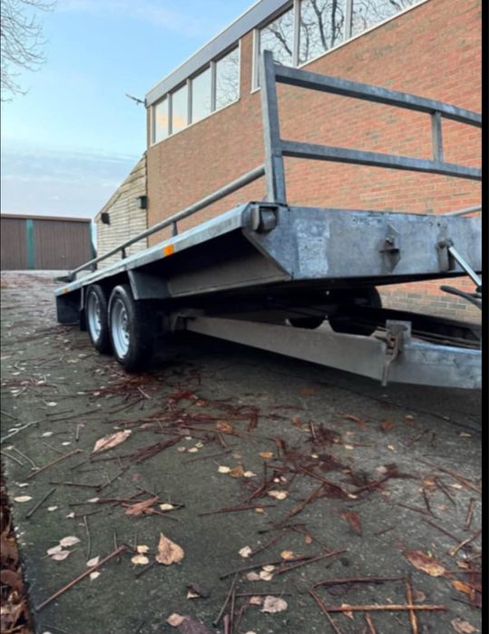 Remorca Hapert 2700 kg  transport utilaje  basculabil