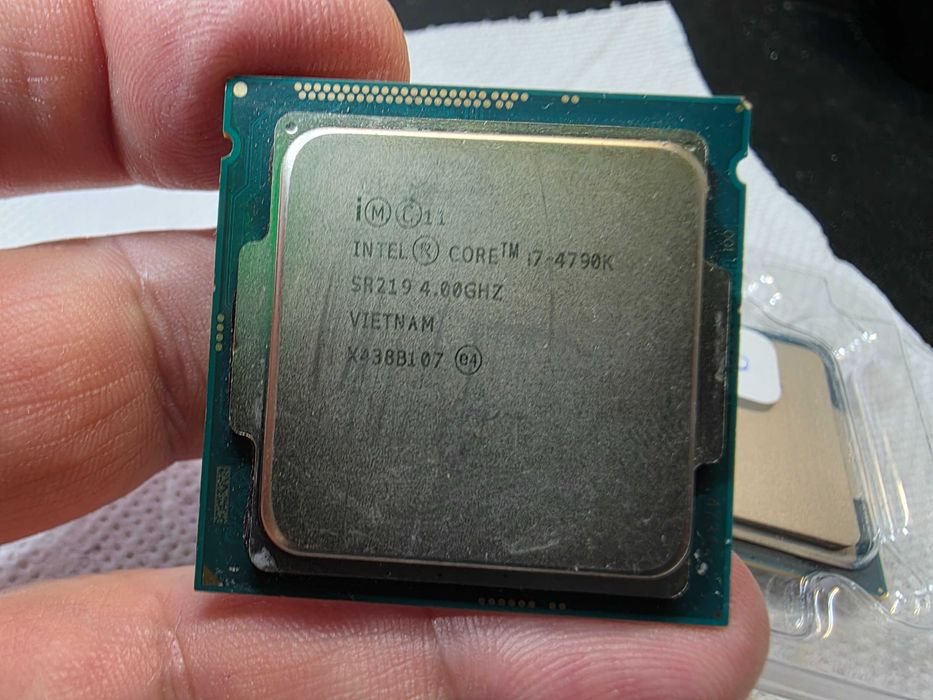 Intel Core i7-4771, i7-4770, i7-4790, i7-4790K, i5-4670K, lga1150