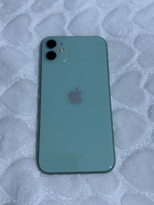 11 айфон зеленый