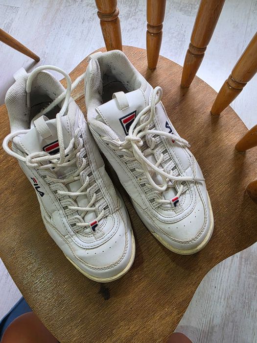 Маратонки Fila бели